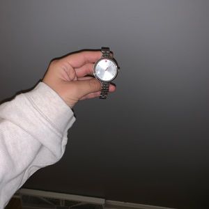 Kate spade watch never worn!
